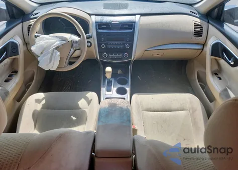 2015 Nissan Altima 2.5 из США, поврежденный, VIN 1N4AL3AP8FC106265